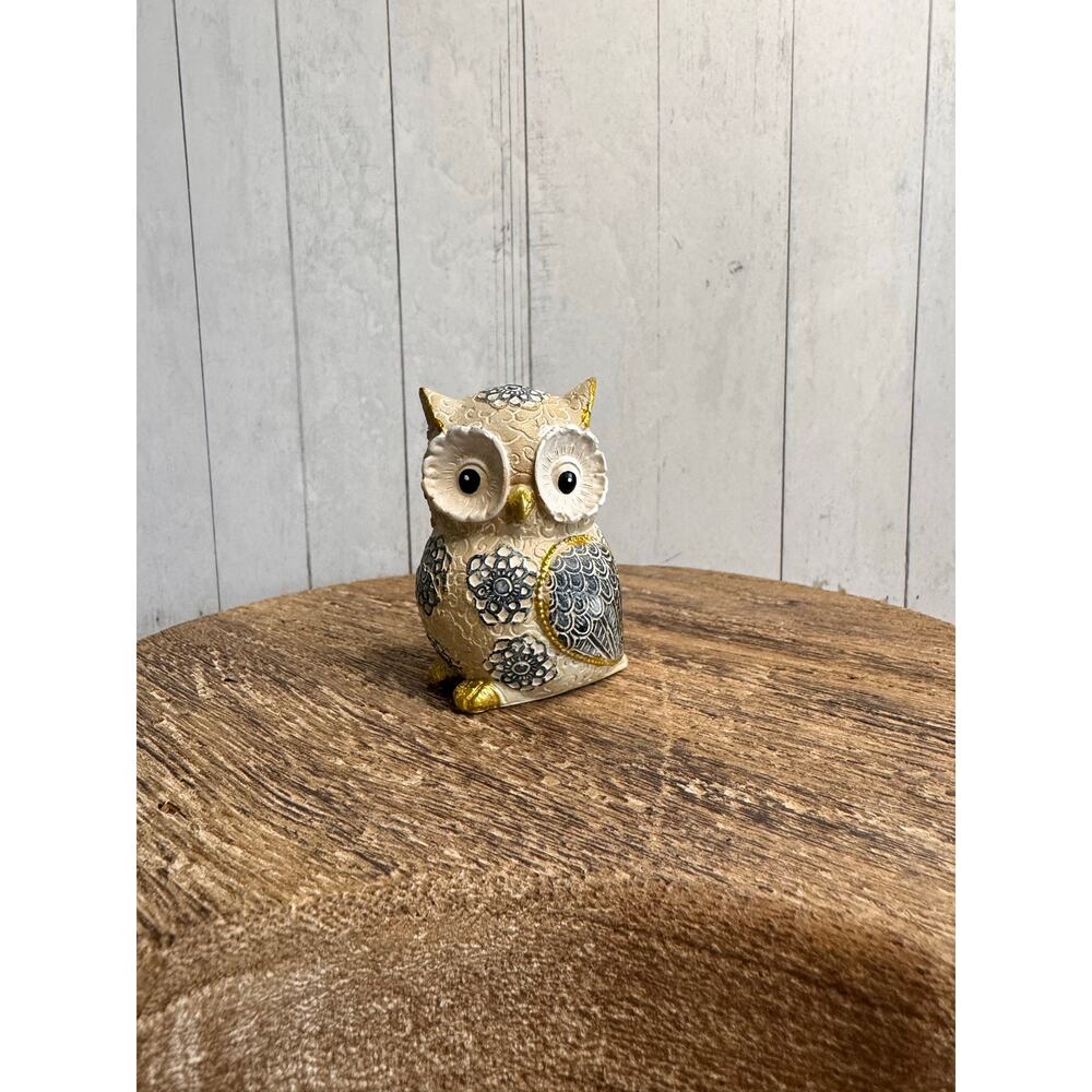 Owl Cute Owl Shelf Sitter Resin Art Textured Owls for Small Gift Decor 2.5 inch